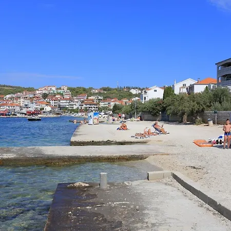 By The Sea Okrug Gornji, Ciovo - 9693 아파트 트로기르