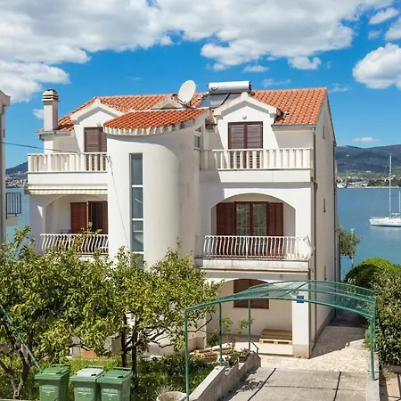 By The Sea Okrug Gornji, Ciovo - 9693 Apartment